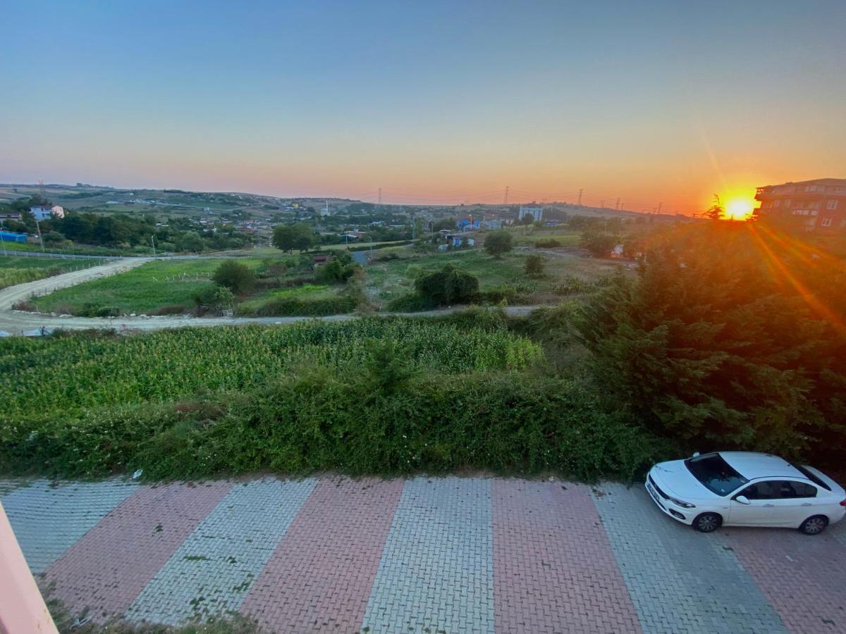 Cozy House Near The Airport Apartment Arnavutkoy Exterior photo